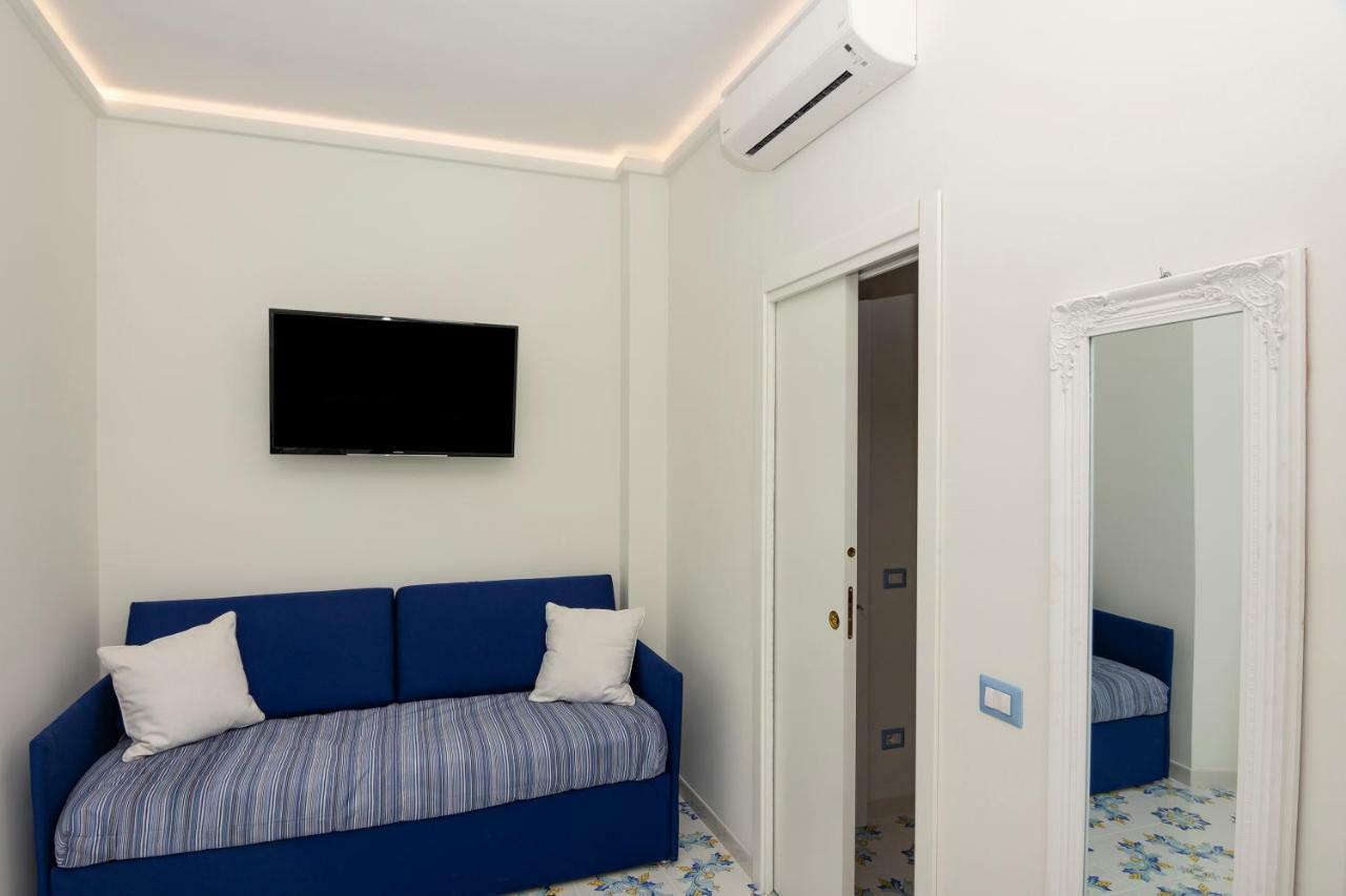 Ambra Sorrento Suites Short Rent Exterior photo